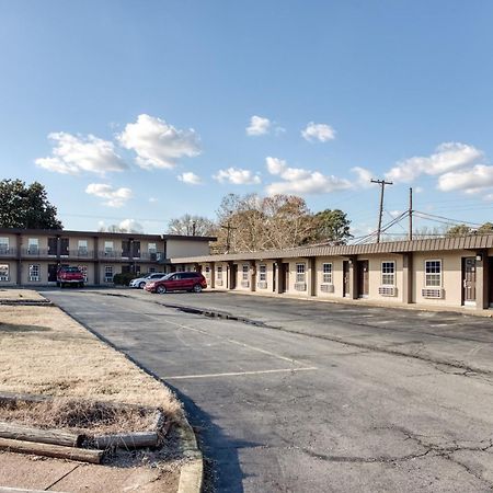 Oyo Hotel Bald Knob Near Searcy Ar Exterior photo